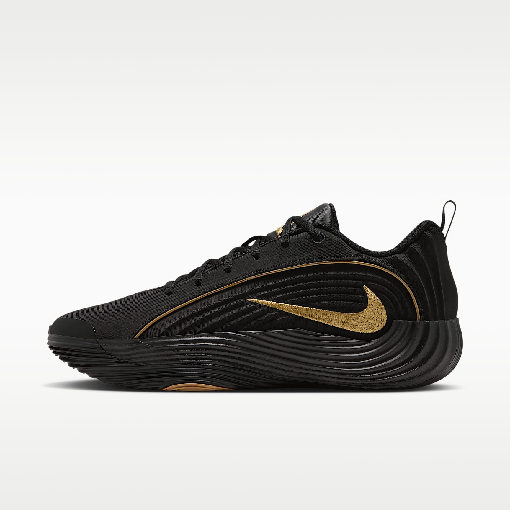 カイリー5 Nike バスケットボールシューズ 黒/金 NIKE公式】ヤニス イモータリティ 5 EP バスケットボールシューズ